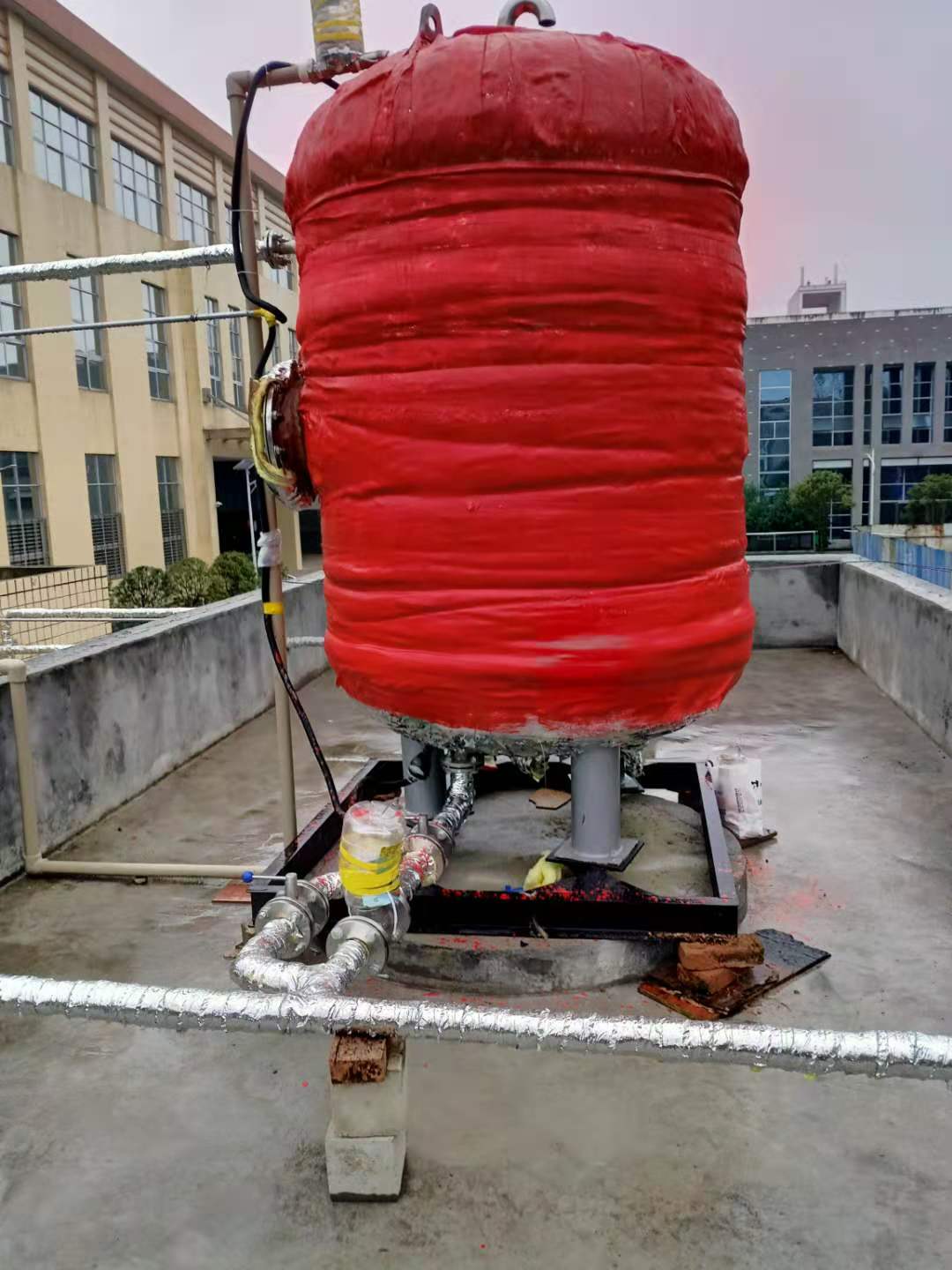 板式換熱器,板式換熱器機(jī)組,鈦材板式換熱器,板式冷凝器,全焊接板式換熱器,釬焊板式換熱器,衛(wèi)生級(jí)板式換熱器,寬流道板式換熱器,容積式換熱器,盤(pán)管換熱,換熱設(shè)備,板式冷卻器,換熱器廠家,換熱設(shè)備